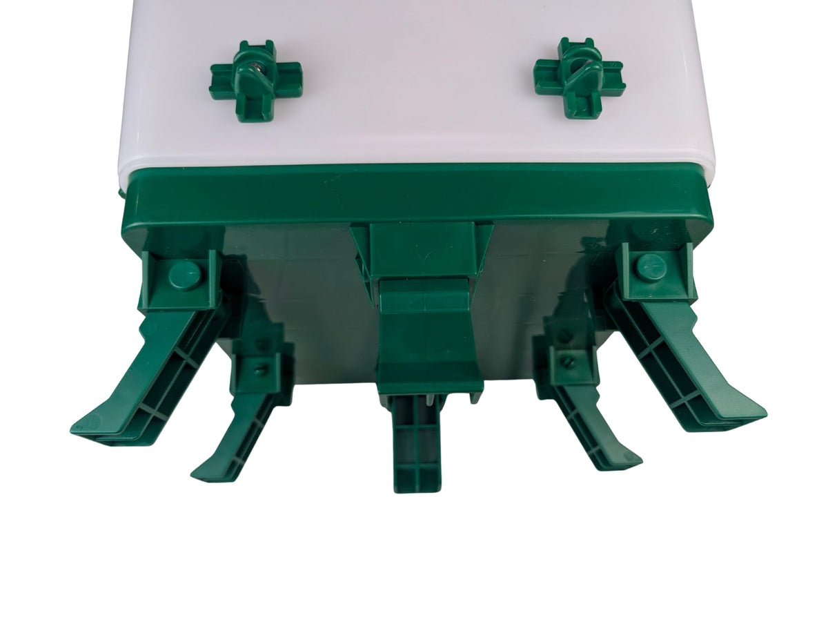 5 Gallon Chicken Waterer with 8 Nipples T73326