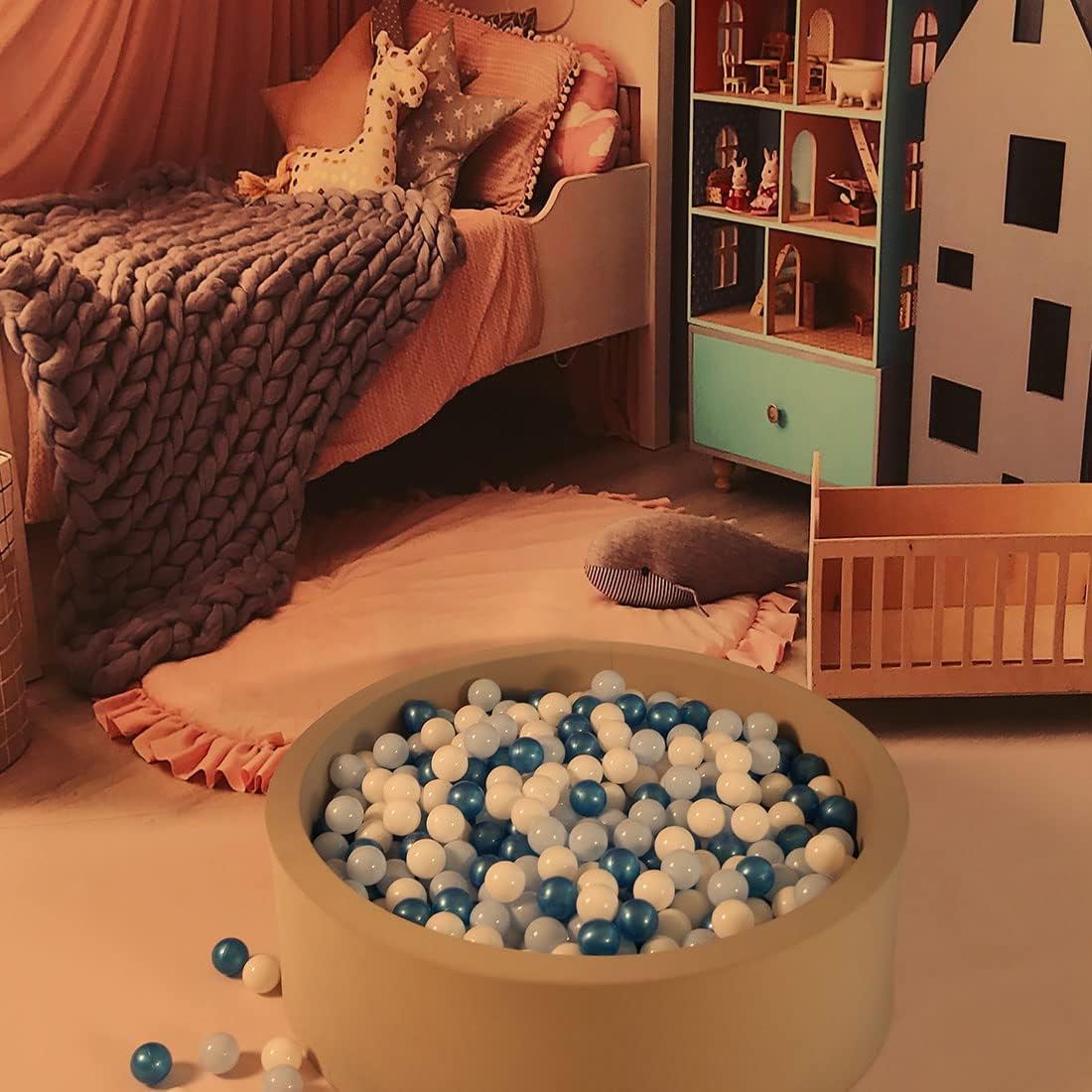 100 Balls Plastic Ball Pit Balls P2052