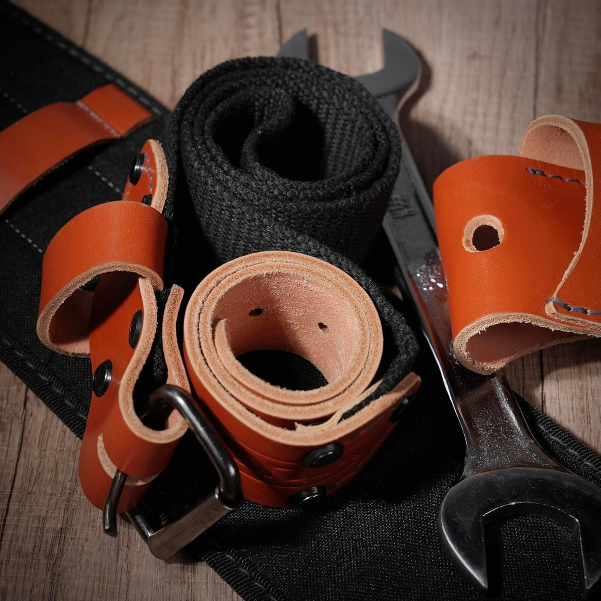 Top-Grain Leather Tool Belt With Suspenders T949